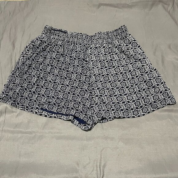 KNOX ROSE Blue Pull on Smocked Waist Shorts Geometric - Size Large - Picture 1 of 3
